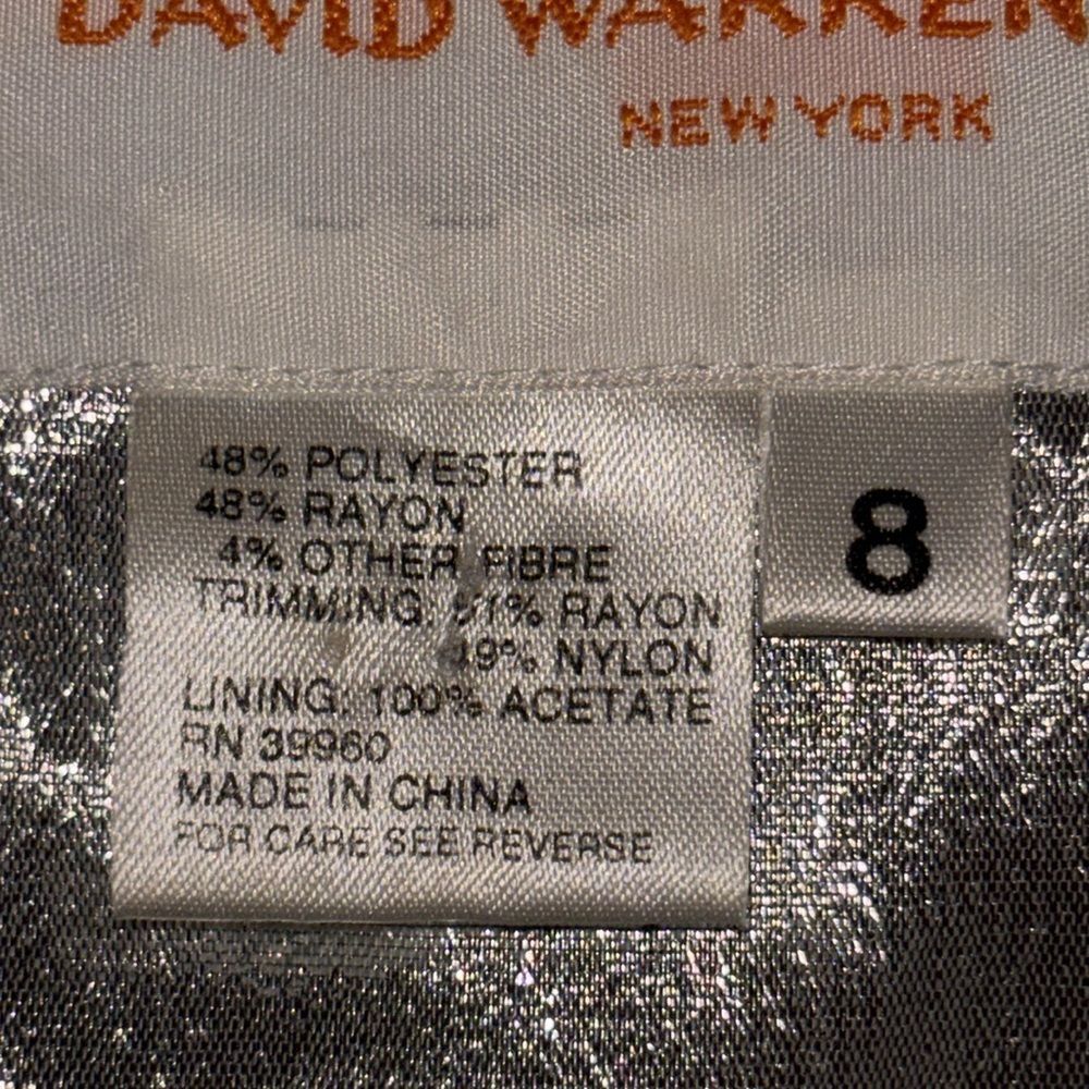 Sparkle and shine in this vintage coat from David Warren New York. Size 8. - Picture 13 of 15